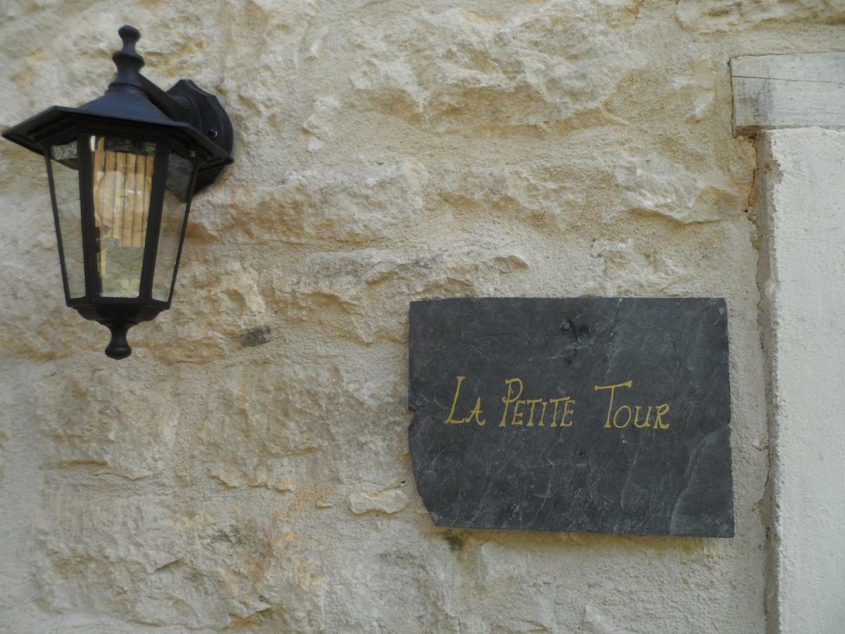 Vila La Petite Tour Carlux Exteriér fotografie